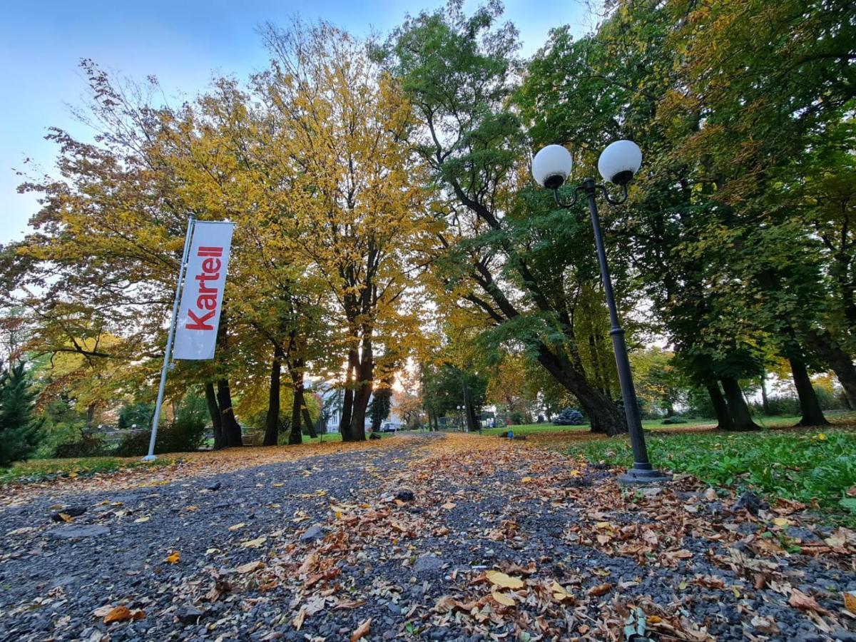 Dwór Podstolice Vila Exterior foto